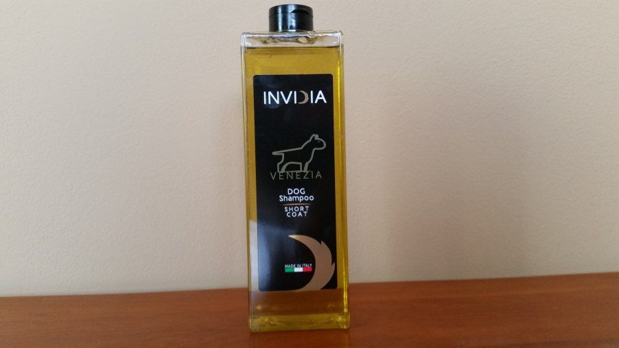 INVIDIA shampoo Venezia (peli corti) INVIDIA shampoo Venezia (peli corti)