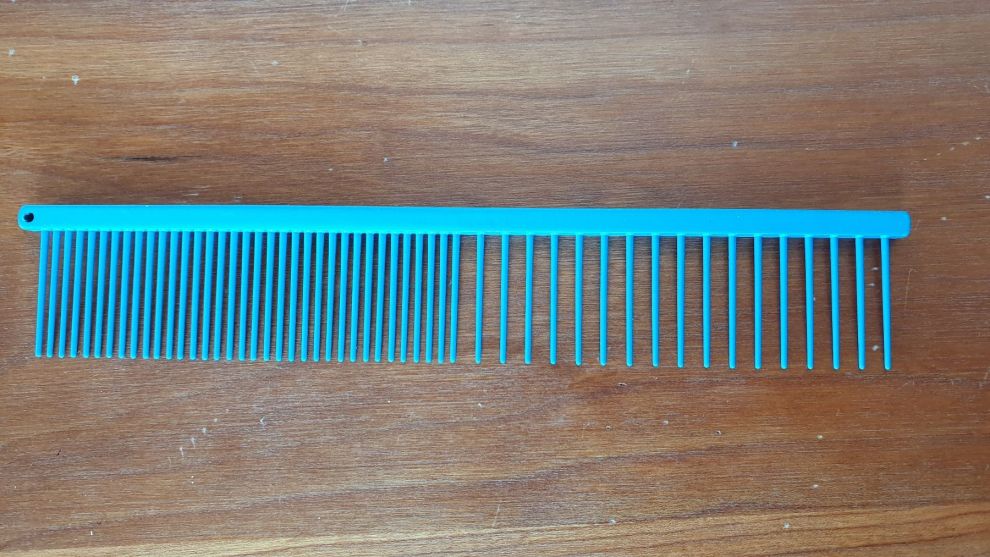 Pettine cromato lunghezza cm 18 blu brillantinato Pettine cromato lunghezza cm 18 blu brillantinato